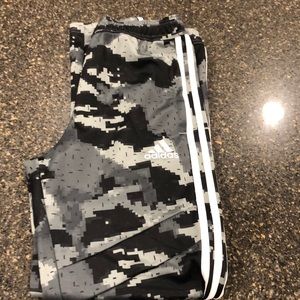 Adidas camo pants